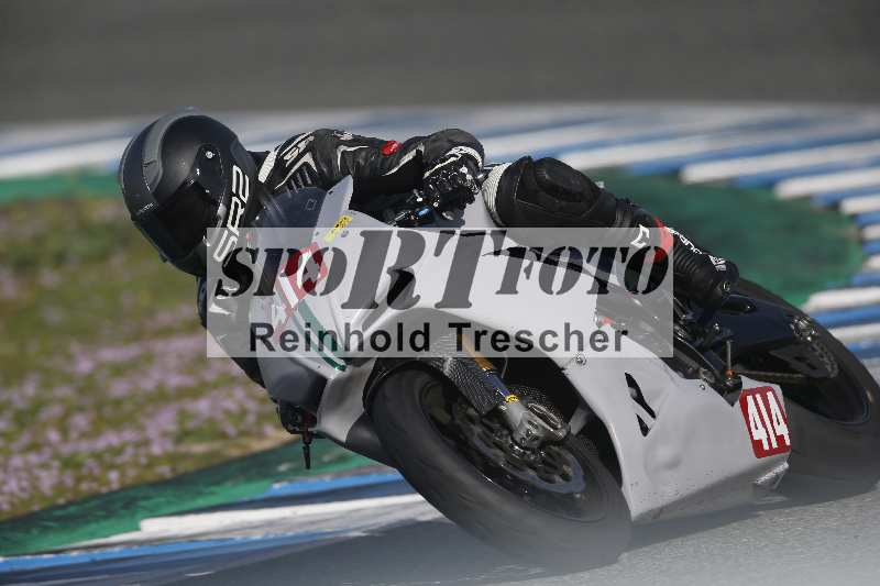 /Archiv-2024/02 29.01.-02.02.2024 Moto Center Thun Jerez/Gruppe gruen-green/414